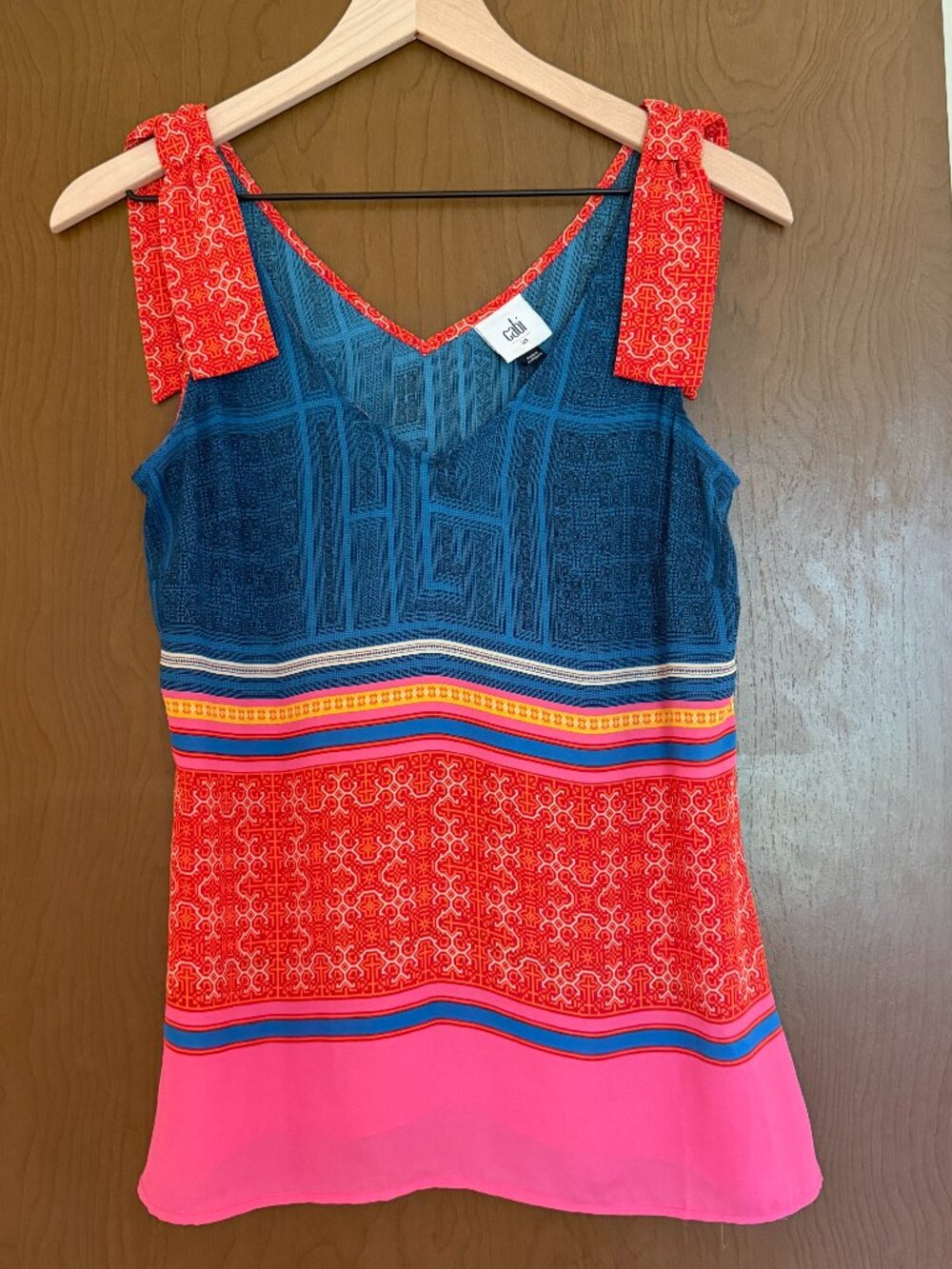 cabi Sleeveless V-Neck Tank Blouse Boho Chic Flowy Resort Wear Dopamine Dressing